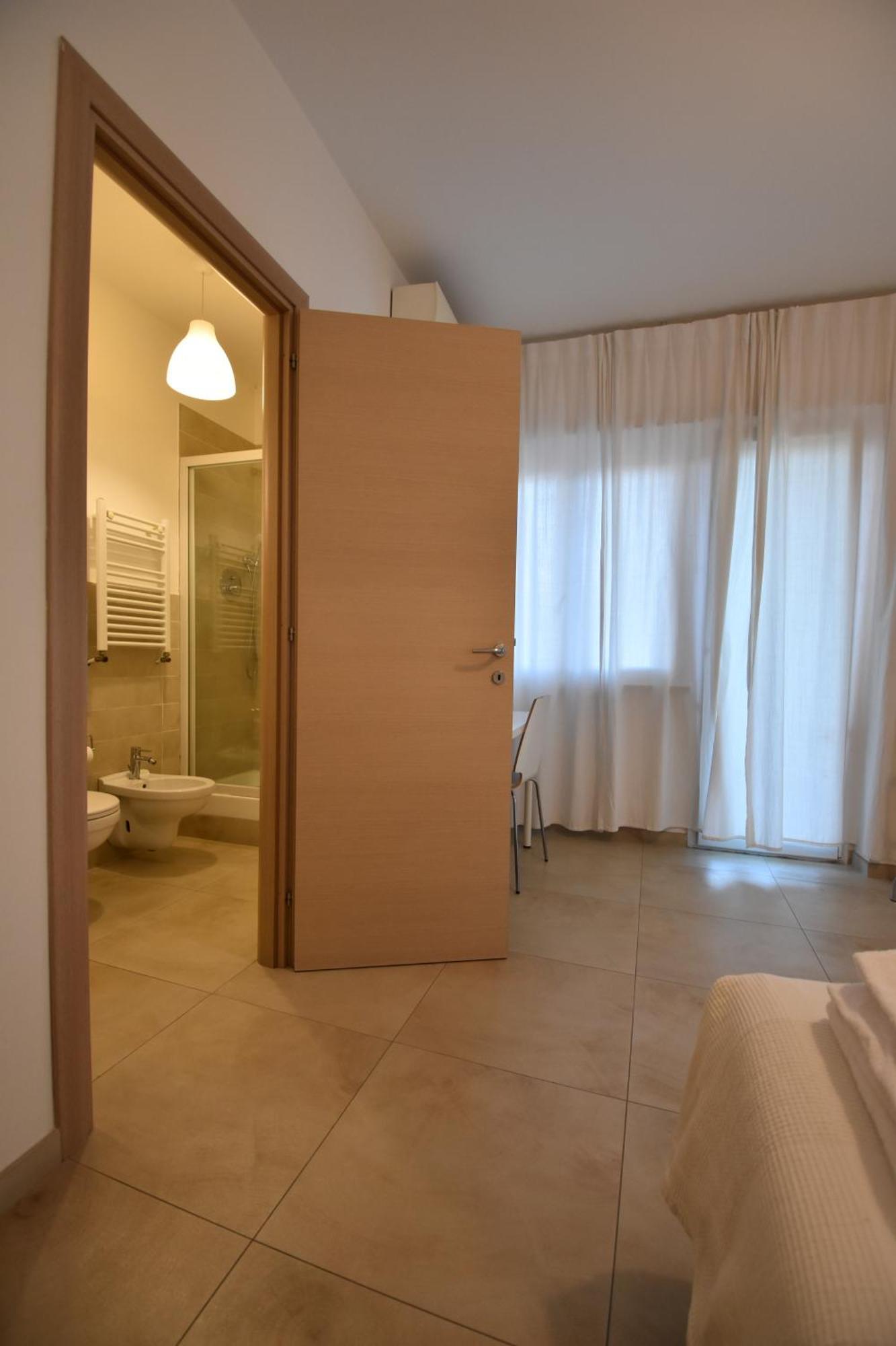 Guesthouse Vassallo Uno Rome Bilik gambar